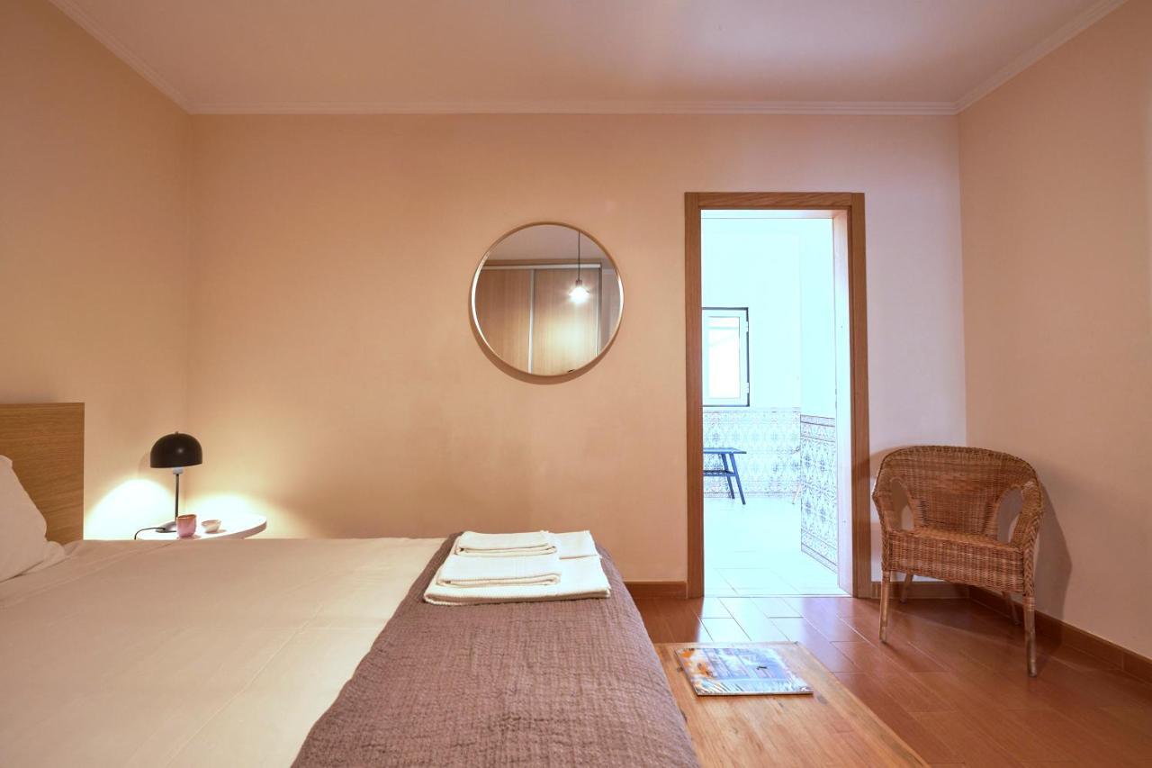 Spacious And Renovated Apartment With Amazing Patio, By Timecooler Lisbon Exterior photo