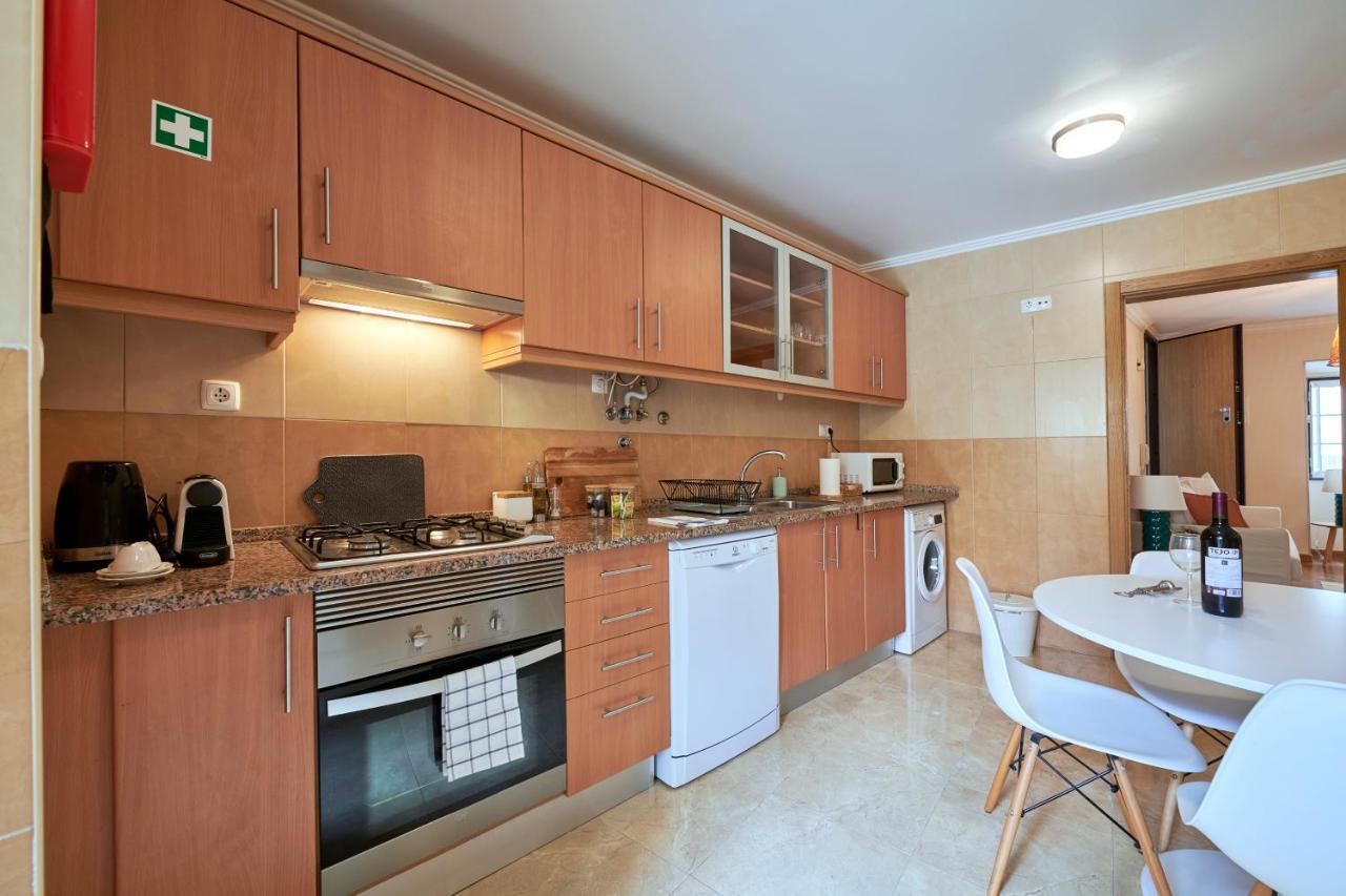 Spacious And Renovated Apartment With Amazing Patio, By Timecooler Lisbon Exterior photo